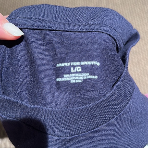 NWOT Panama sloth t shirt - Picture 4 of 4